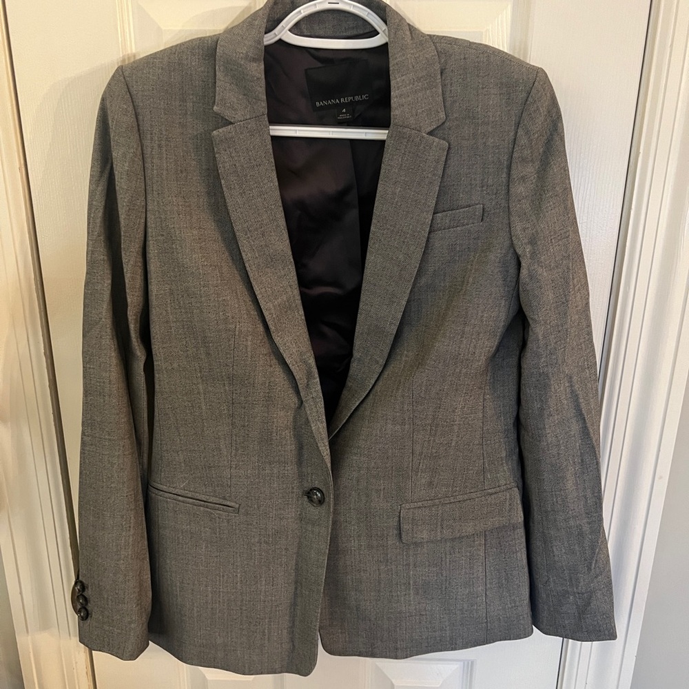 Banana Republic Suit